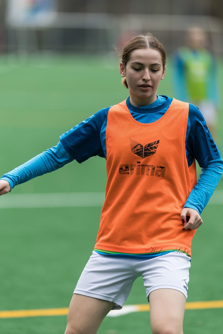 Bild 114 - wBJ VfL Pinneberg - Eimsbuettler TV2 : Ergebnis: 3:5